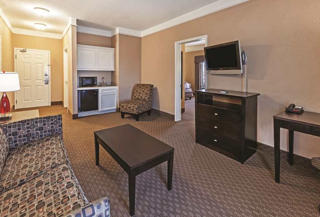 La Quinta By Wyndham Pearland